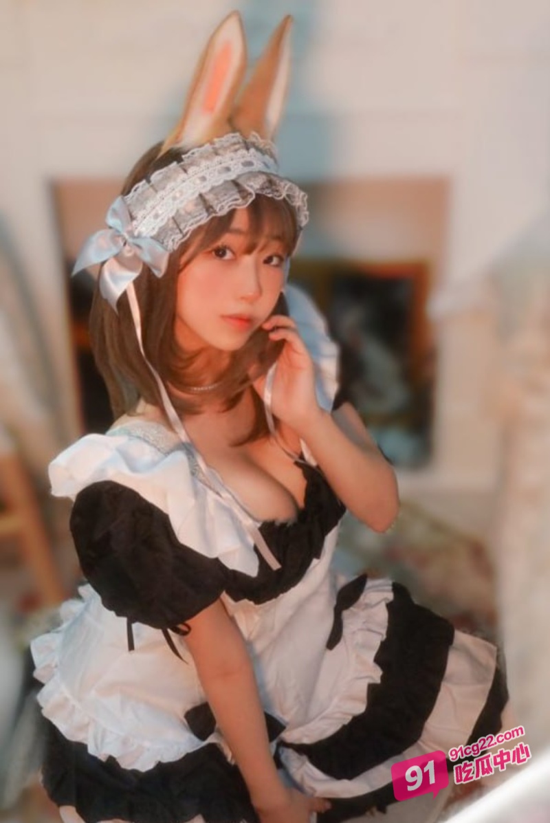 吃播网红楚楚chuchu转行做黄播 高价私拍露脸浴缸play！ 配图2