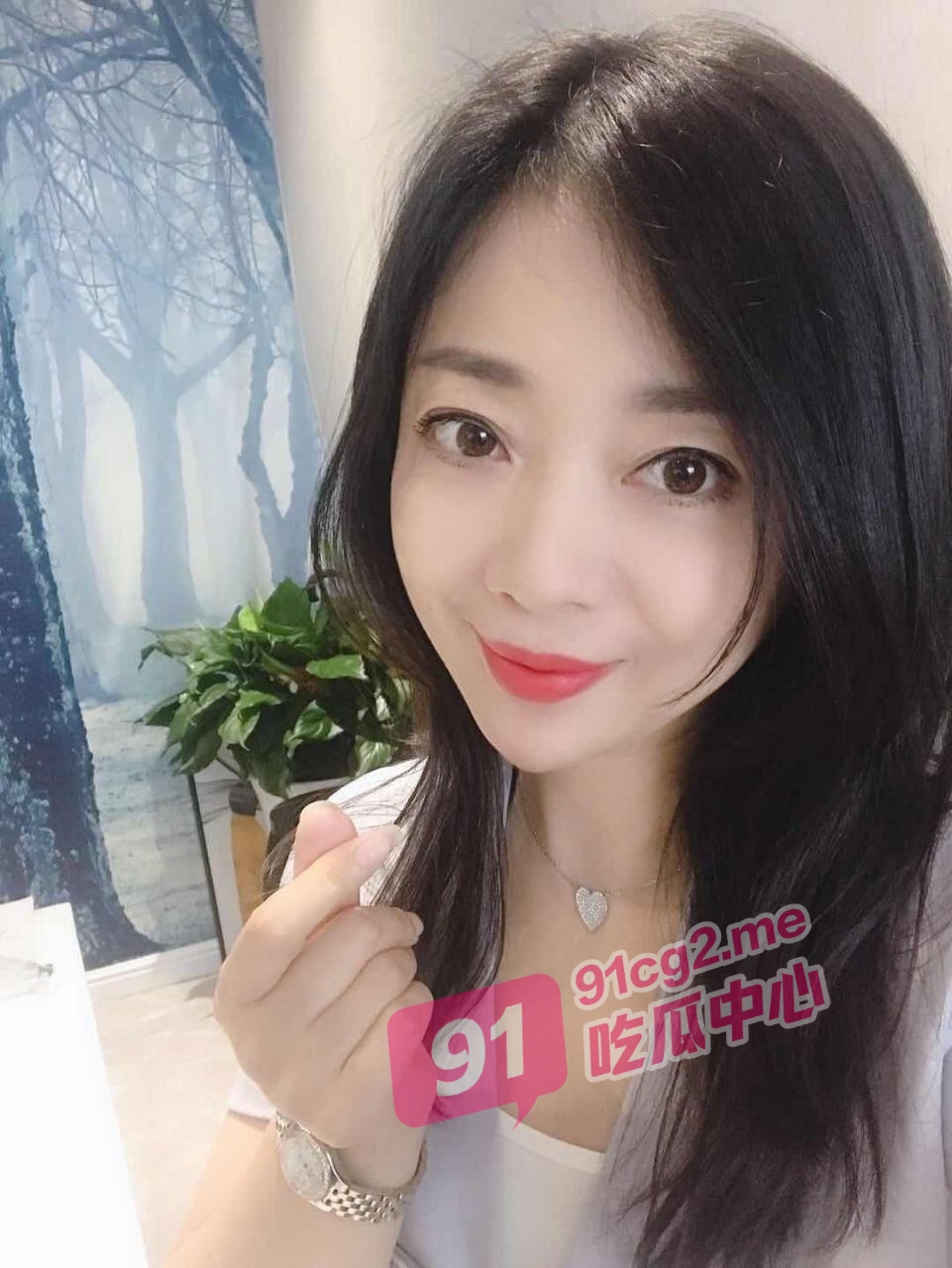 偷情淫荡人妻少妇～无套内射灌满小淫穴    “只要你的鸡巴大 你就是我爸爸”