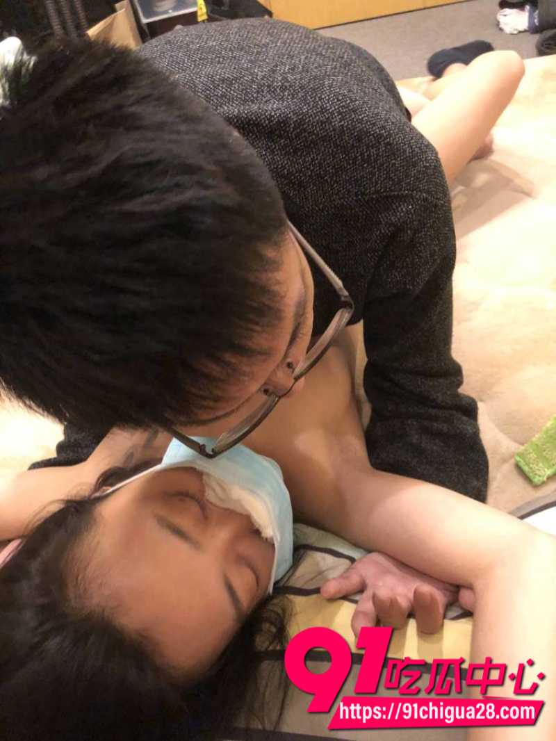 德国留学生钟义迷奸自己女友拍照被德国慕尼黑法院判刑11年6