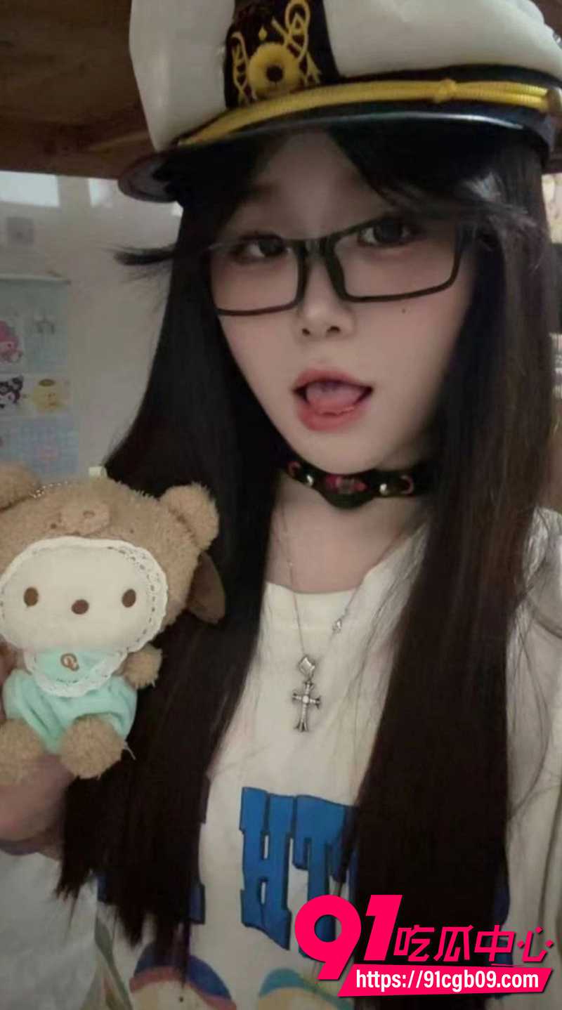 广州铁路职业技术学院 袁宇婷 不雅性爱泄密 清纯眼镜妹秒变肉便器！
