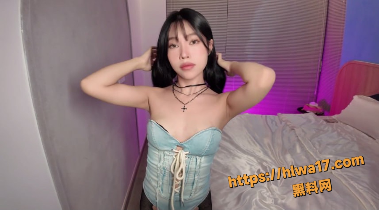 越南骚浪反差人妻Miuzxc 11月新作 黑丝长腿啪啪狂喷 欲火焚高潮迭起!