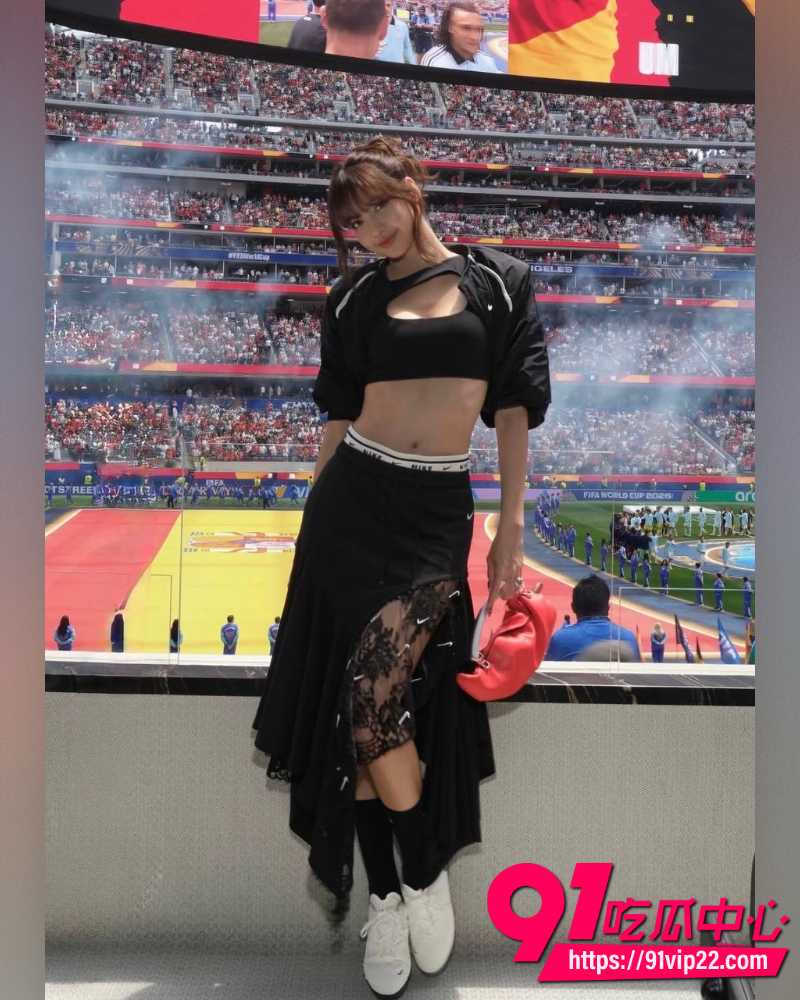 Lisa重磅大瓜 3 Lisa重磅大瓜 3