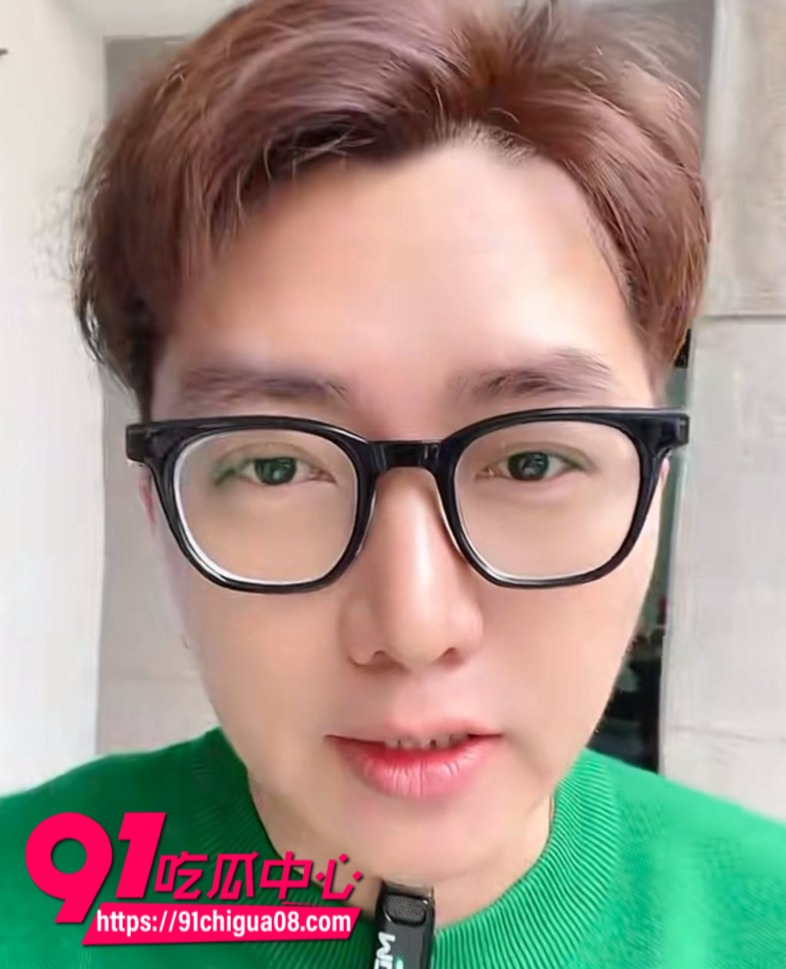 抖音男网红公仔亮亮出轨被原配老婆抓奸21