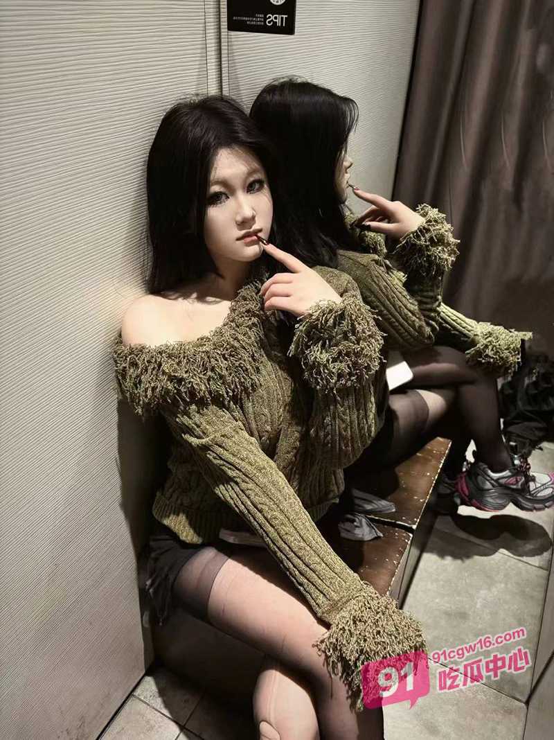 健身教练爆操女会员合集～巨屌横扫各种女神 从骨感御姐到健身辣妹！