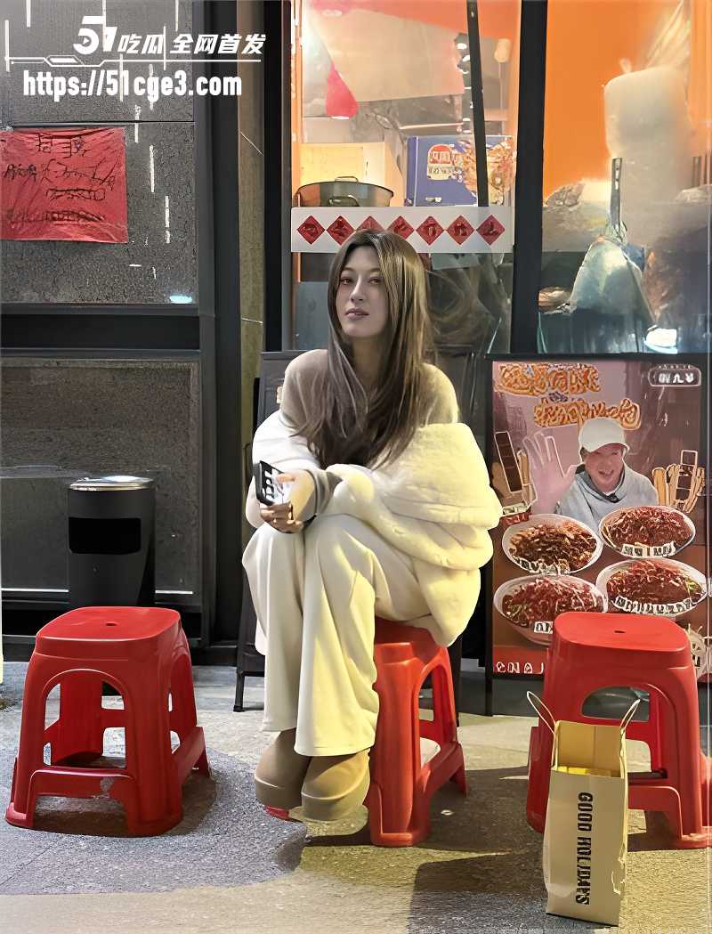 S级极品女主郑玮婷性爱第二弹 1