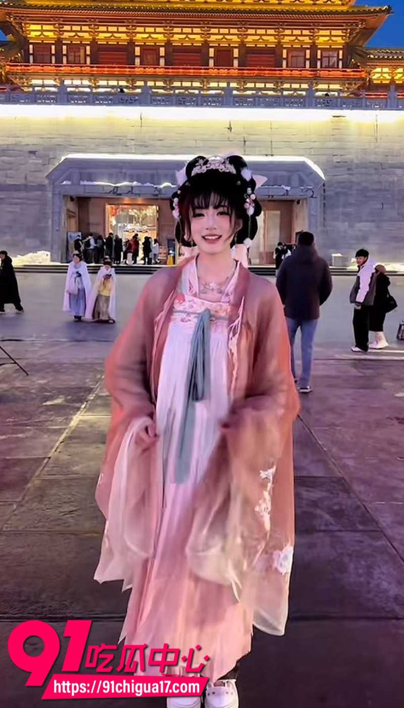 沈阳肘击大王自爆童年悲惨经历7