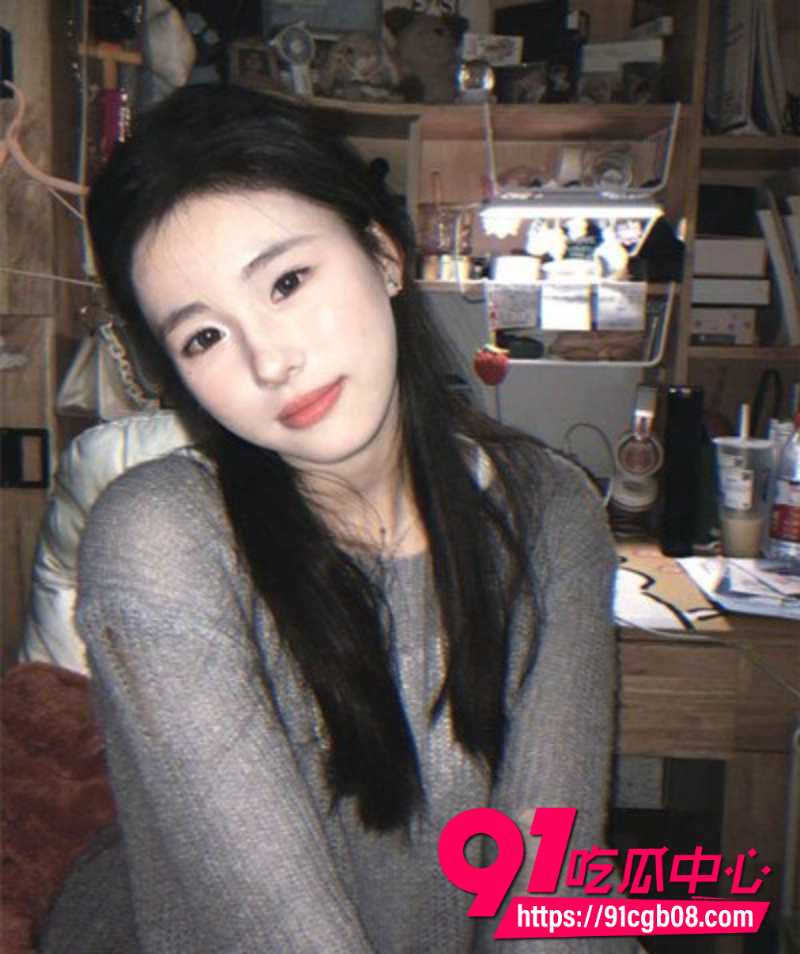 山东高颜值大学生谢馨予泄密视频 化身淫荡母狗女上位榨精露脸口交肛交后入 淫乱高潮汁水横流！