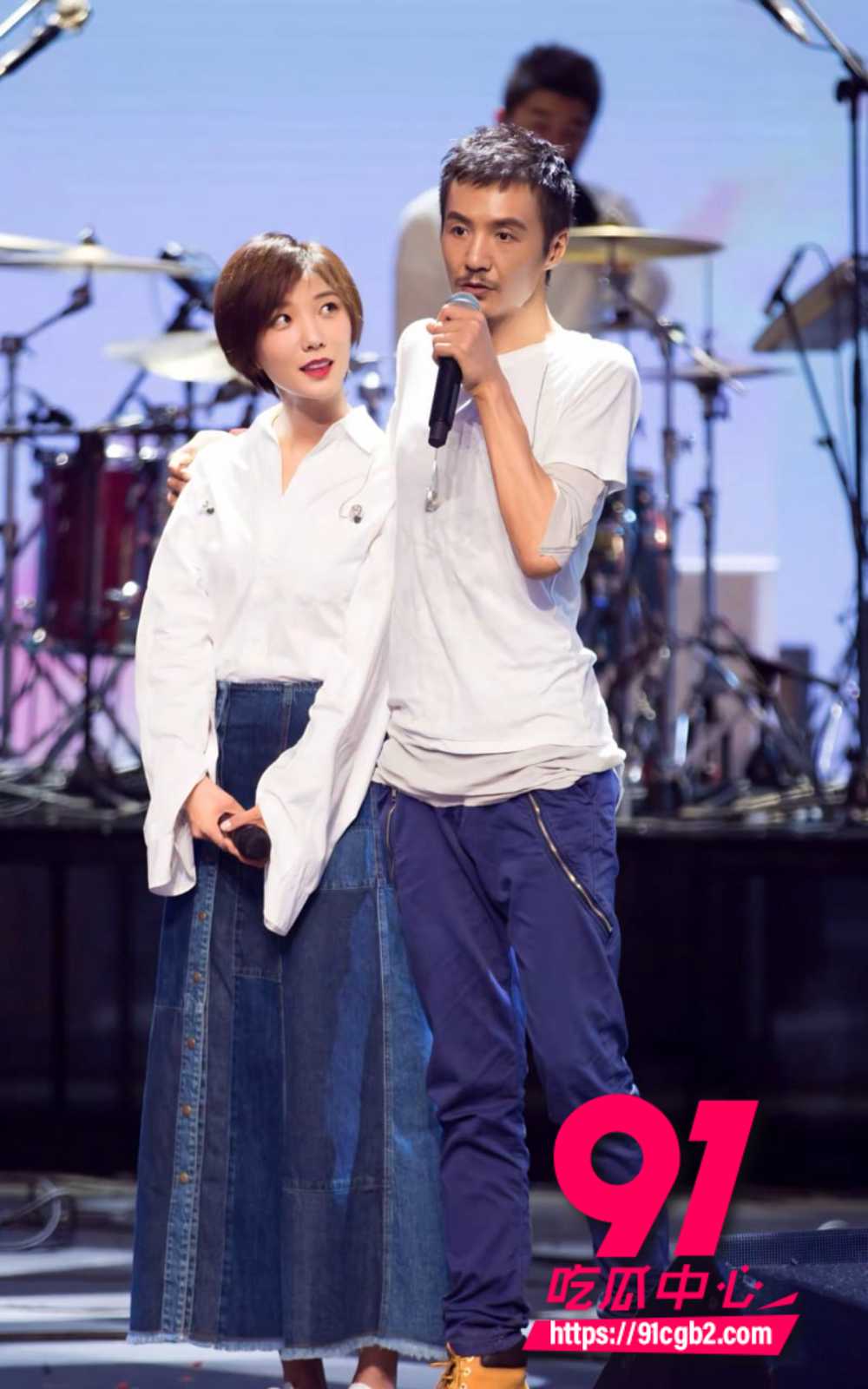 狗仔卓伟直播爆连环瓜27