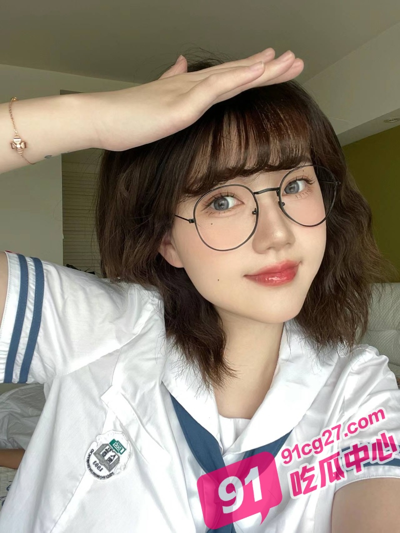 江南第一深情之JK裙嫩妹 床上爆操到眩晕 “爸爸轻点 疼”