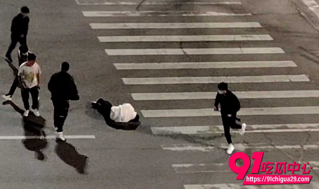 精神小伙2 精神小伙2
