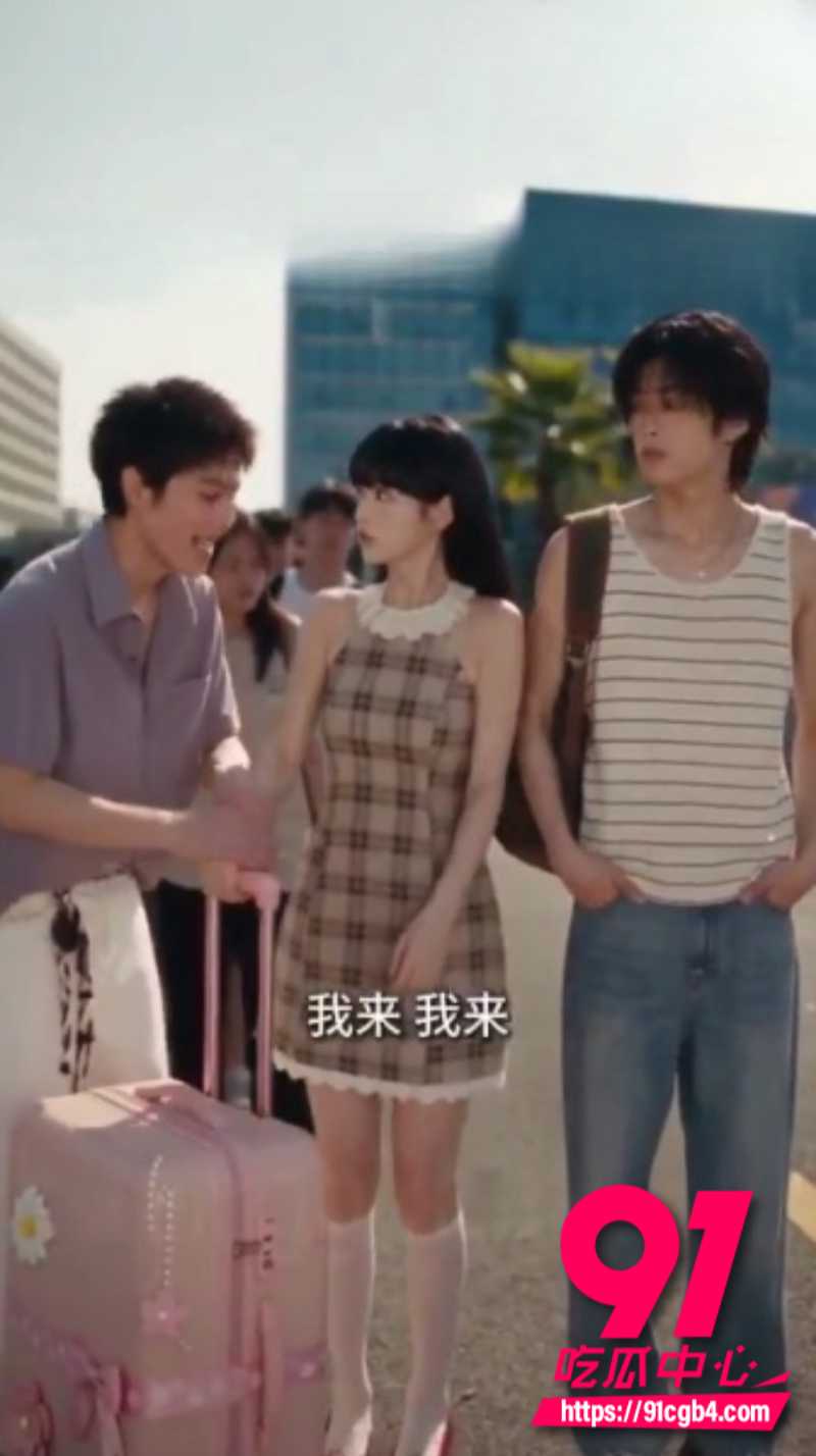 AI成人短剧性转魅魔1