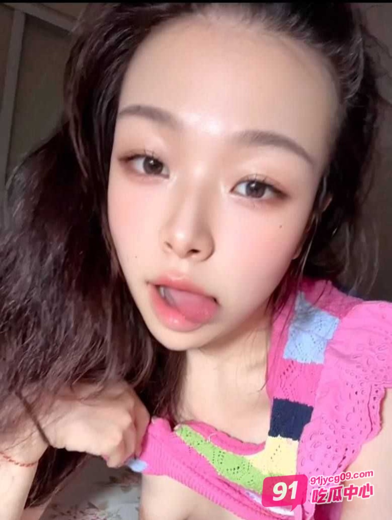 贵州师范大学杨怡真 录情趣视频魅惑学长～ 配图2