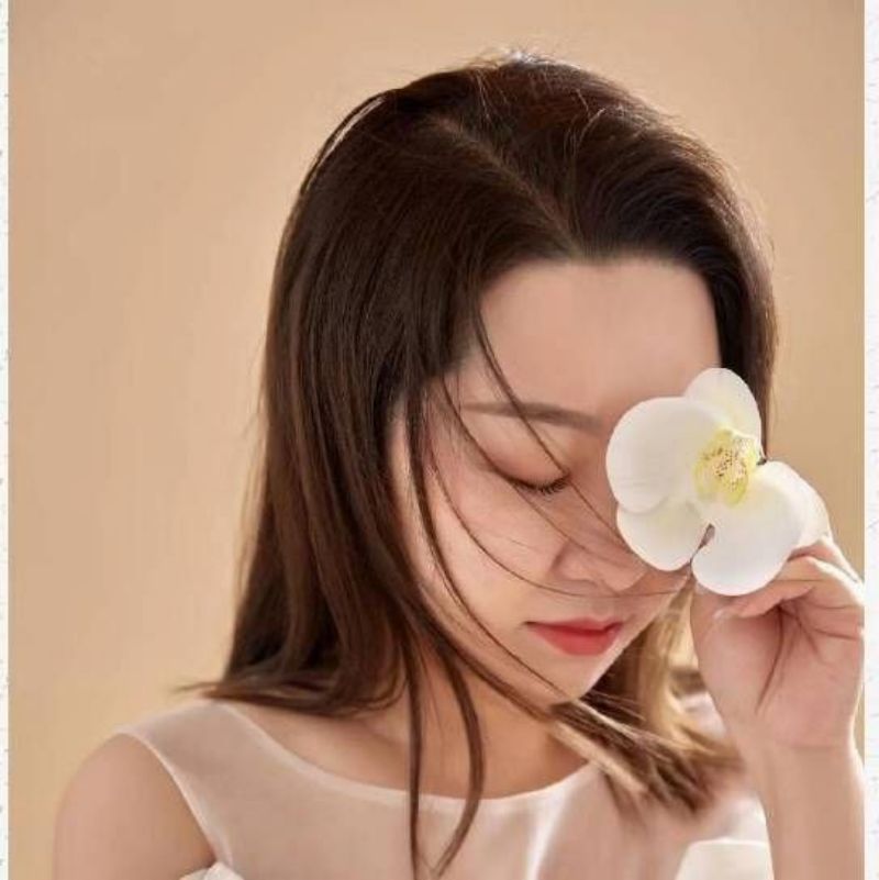 吉林92年反差女幼师潘尧～楼道 更衣室 商场厕所与学生家长激情啪啪 典型反差骚母狗！