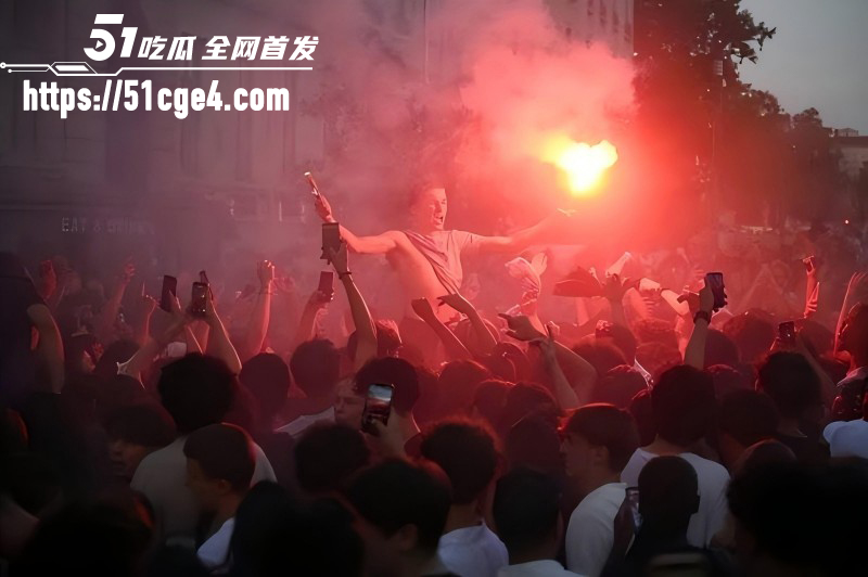 法国巴黎音乐节暴力事件09 法国巴黎音乐节暴力事件09