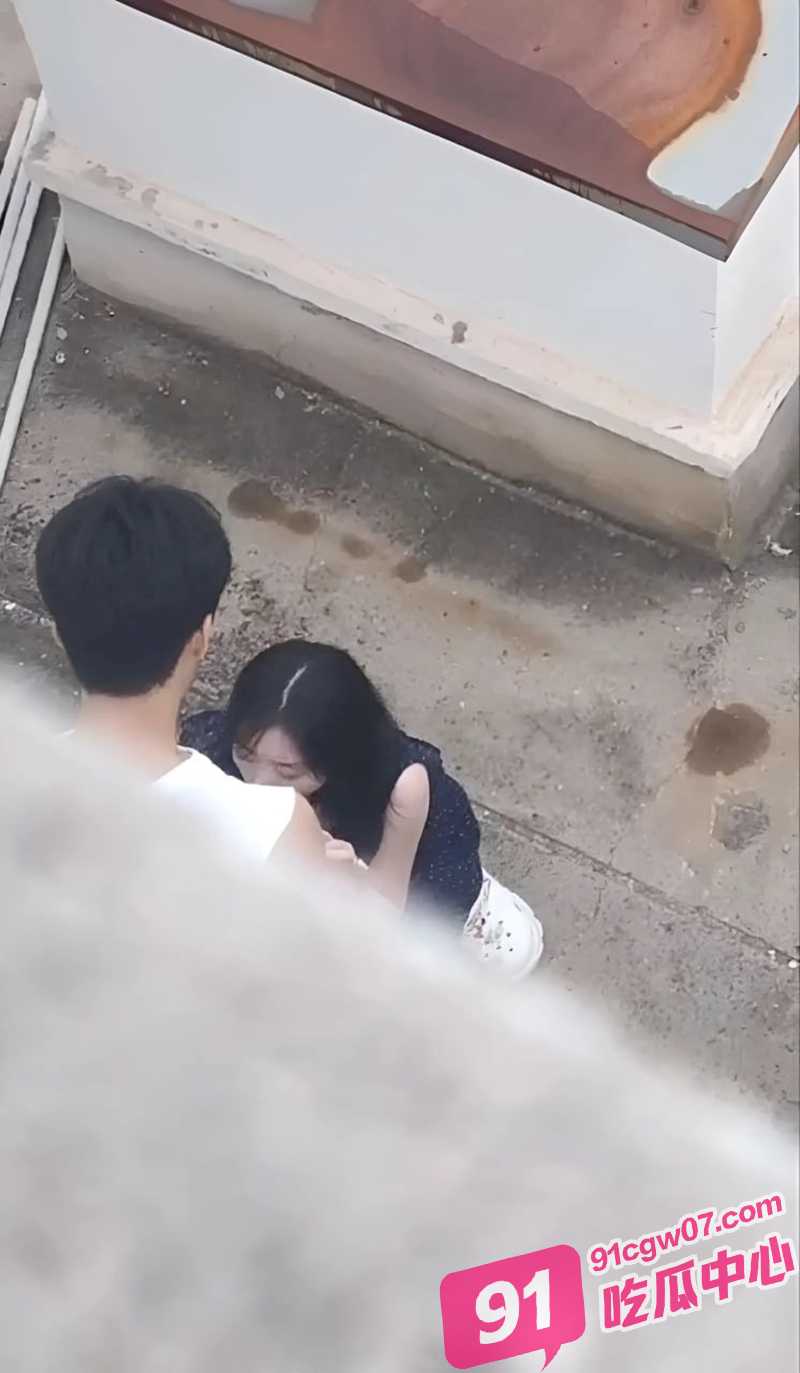 02.jpg