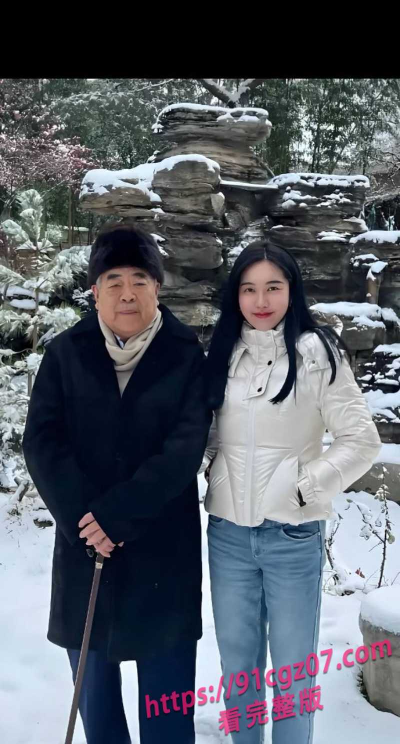 范曾亲生女儿范晓蕙11.jpg