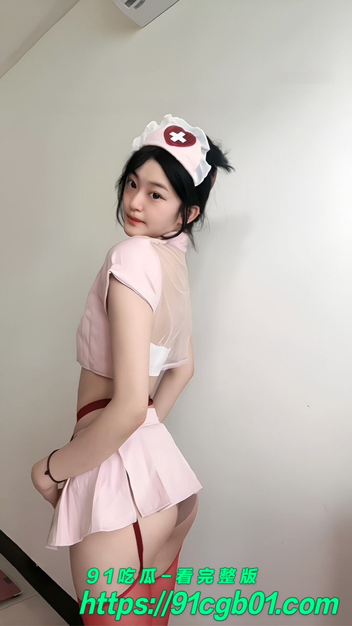 抖音网红强妈很赞 豹纹三点式写真火辣 性感反差身材挑逗金主