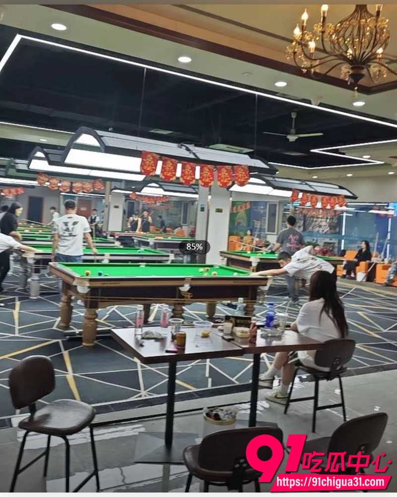 武汉江夏区悦之路台球厅 6