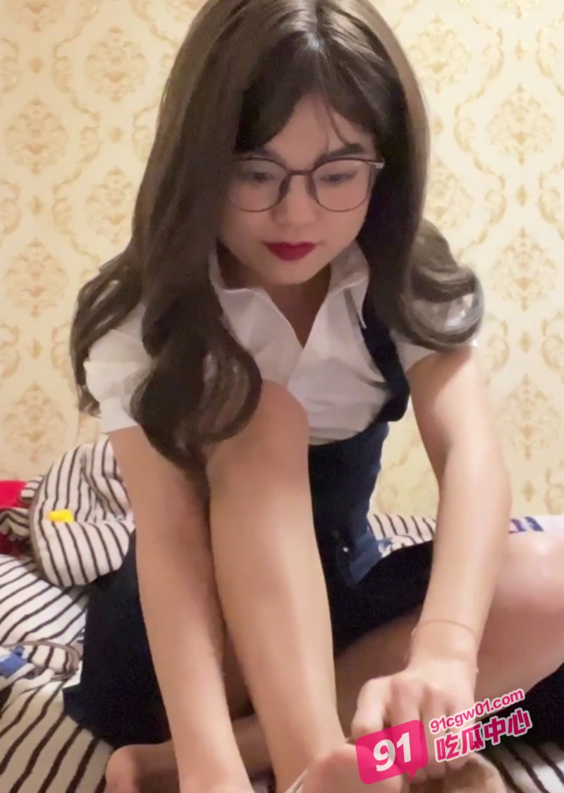 艺术学院美女向仪琳与男友自摄超全做爱视频被网盘泄密流出 美女多次潮喷瞬间被完整记录！ 配图4