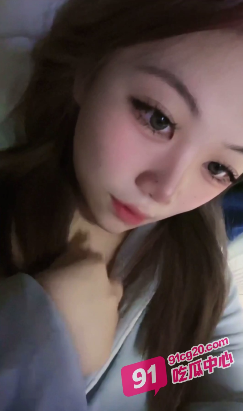 抖音网红走光合集 直播间花式擦边博流量！ 配图