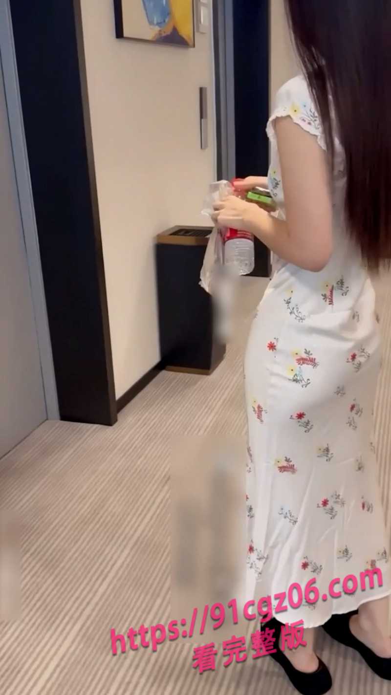 约炮空乘专业学生妹网页素材2素材水印版