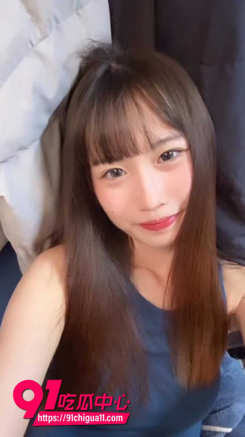 白嫩少女被网恋男友背刺 为了让男友打飞机 妹子主动拍下大量淫荡自慰视频