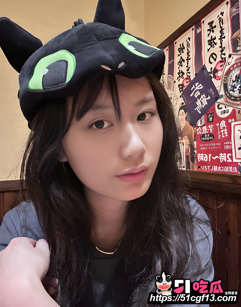 极品大学生 Skye Choo 2