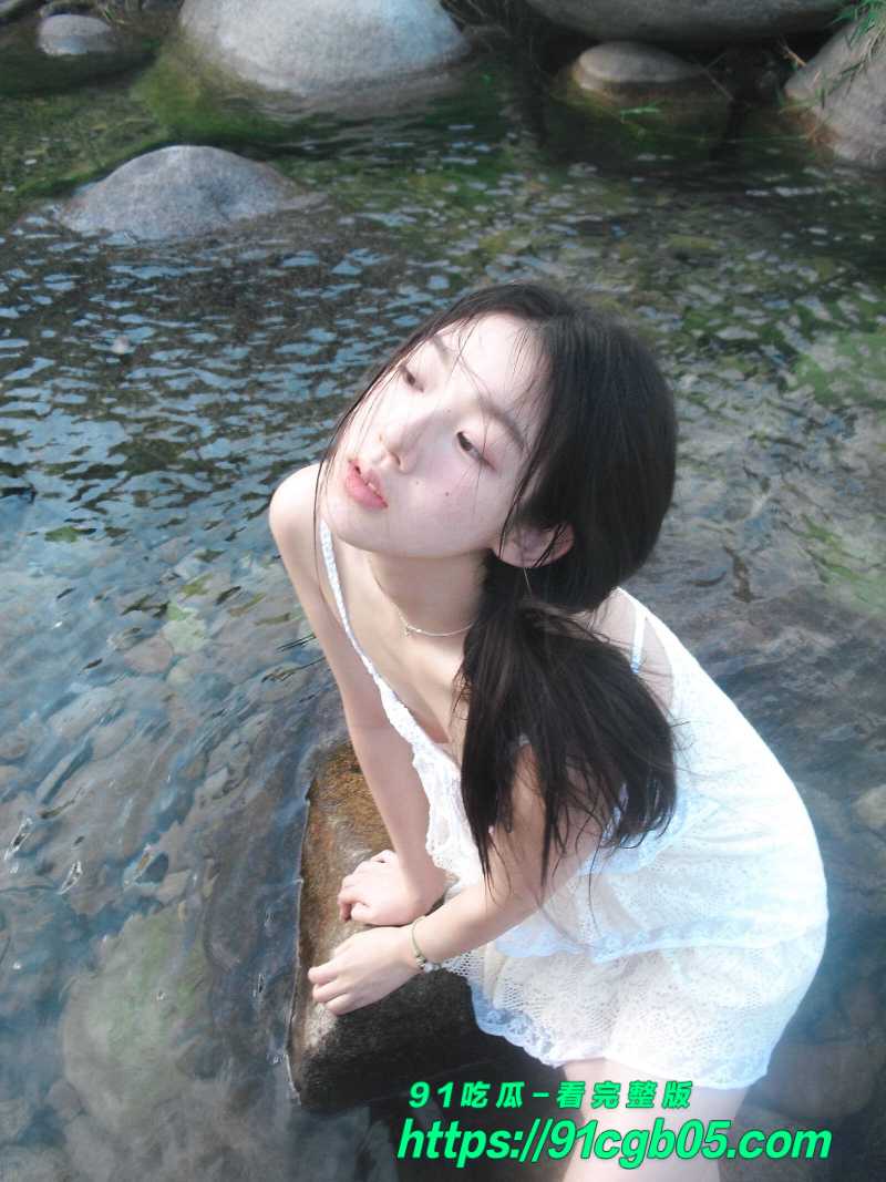 浙江丽水校花博心蕊性爱视频泄漏 豆蔻少女被渣男爆操成母狗 清纯美女床上下贱反差