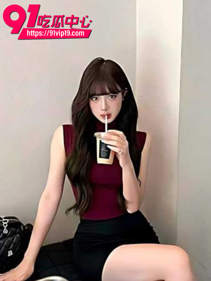 性感妈妈和儿子做爱的一天1 性感妈妈和儿子做爱的一天1