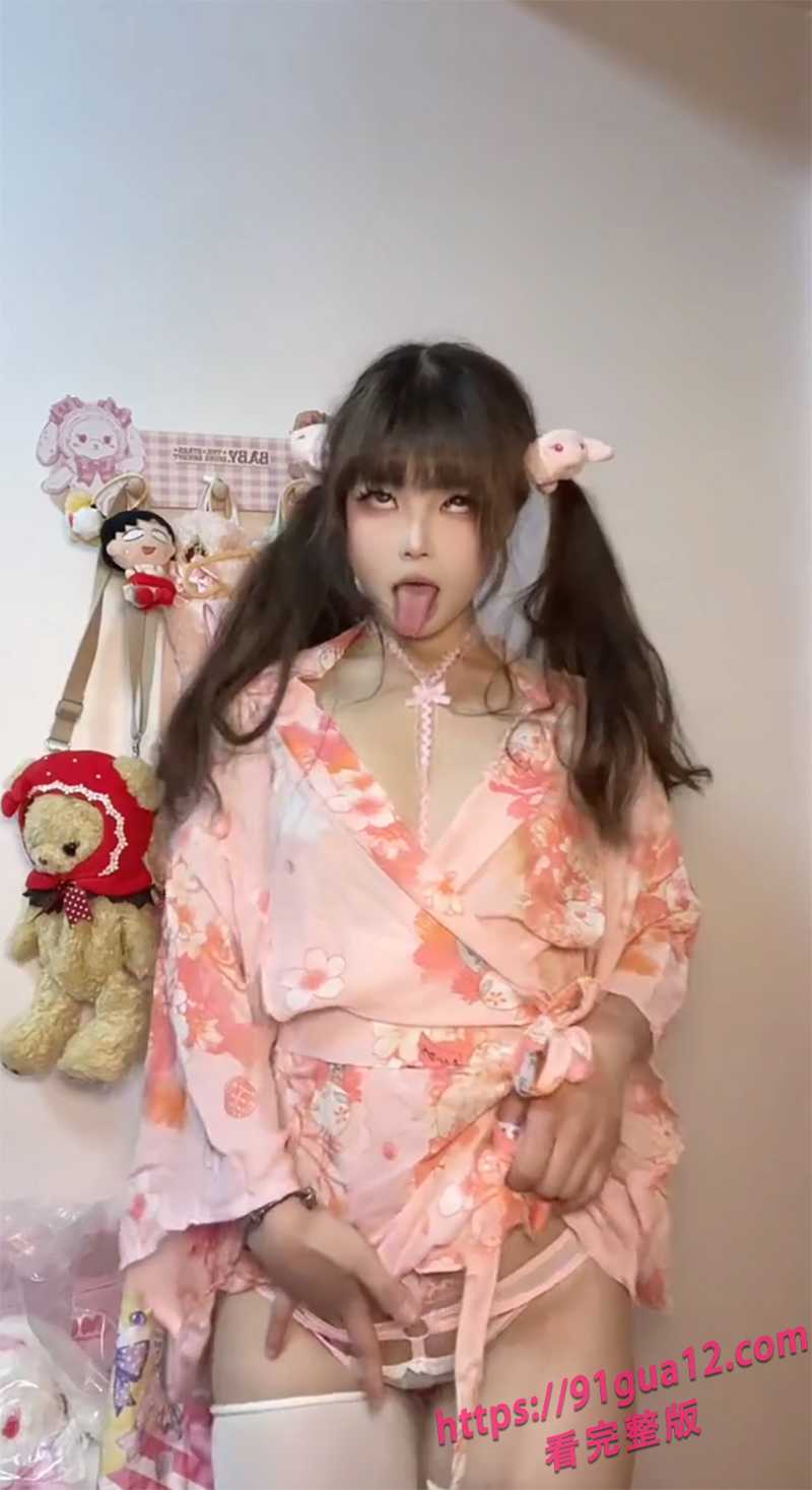 推特少女良心不痛痛小瑜酱 自慰裸舞视频泄露 尺度令人瞠目 配图2