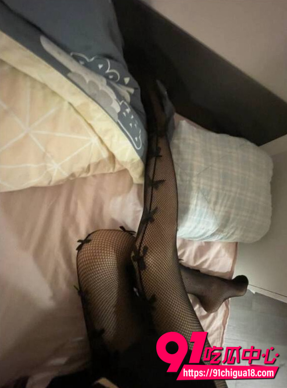 男教师梁圈圈性爱视频曝光19