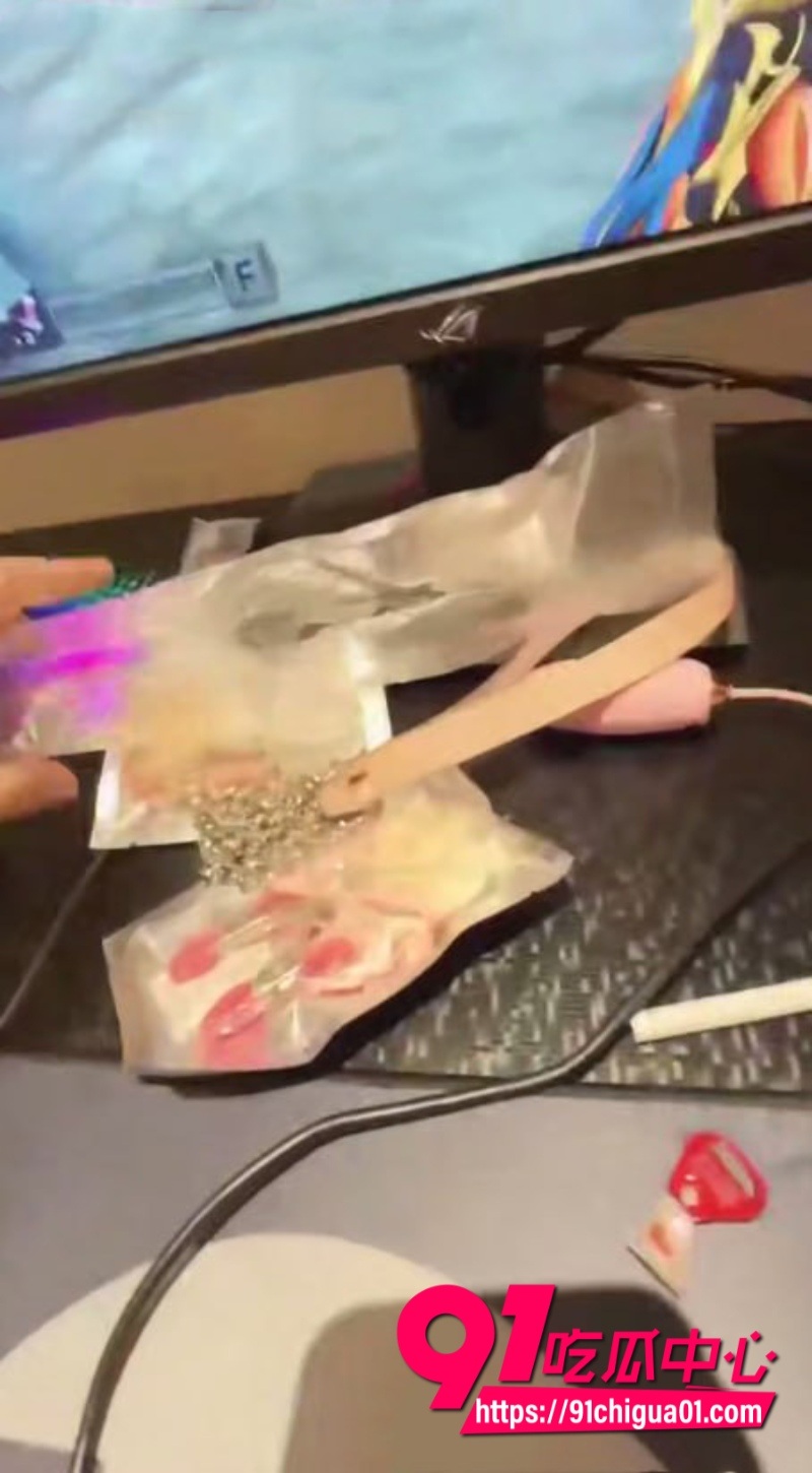 会喷水亲姐姐 开发亲姐当母狗8 会喷水亲姐姐 开发亲姐当母狗8