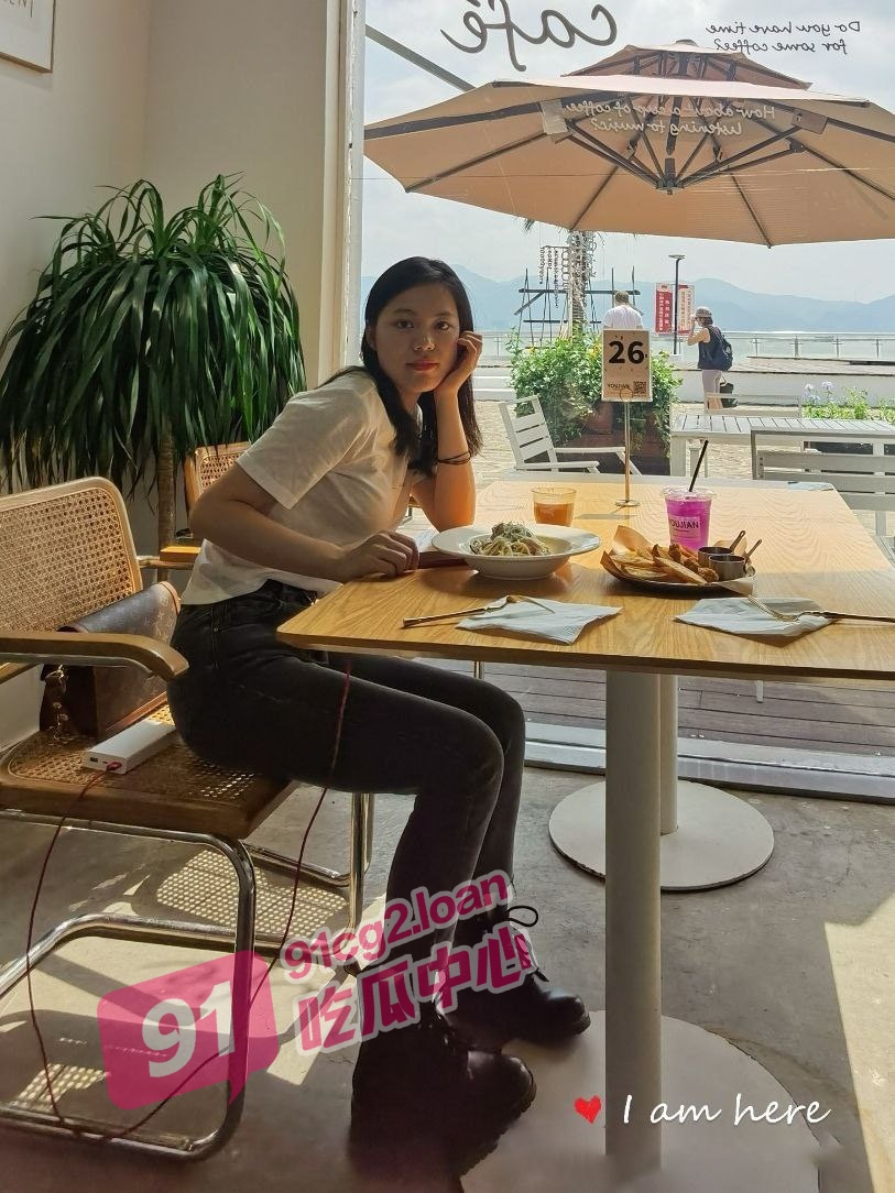 山东女子学院长腿巨乳校花张莹莹～ 一边被操一边叫爸爸 “我要做爸爸的小母狗 ”