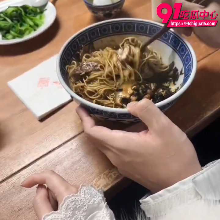 网红锤酱与男友三天甜蜜约会实录曝光10