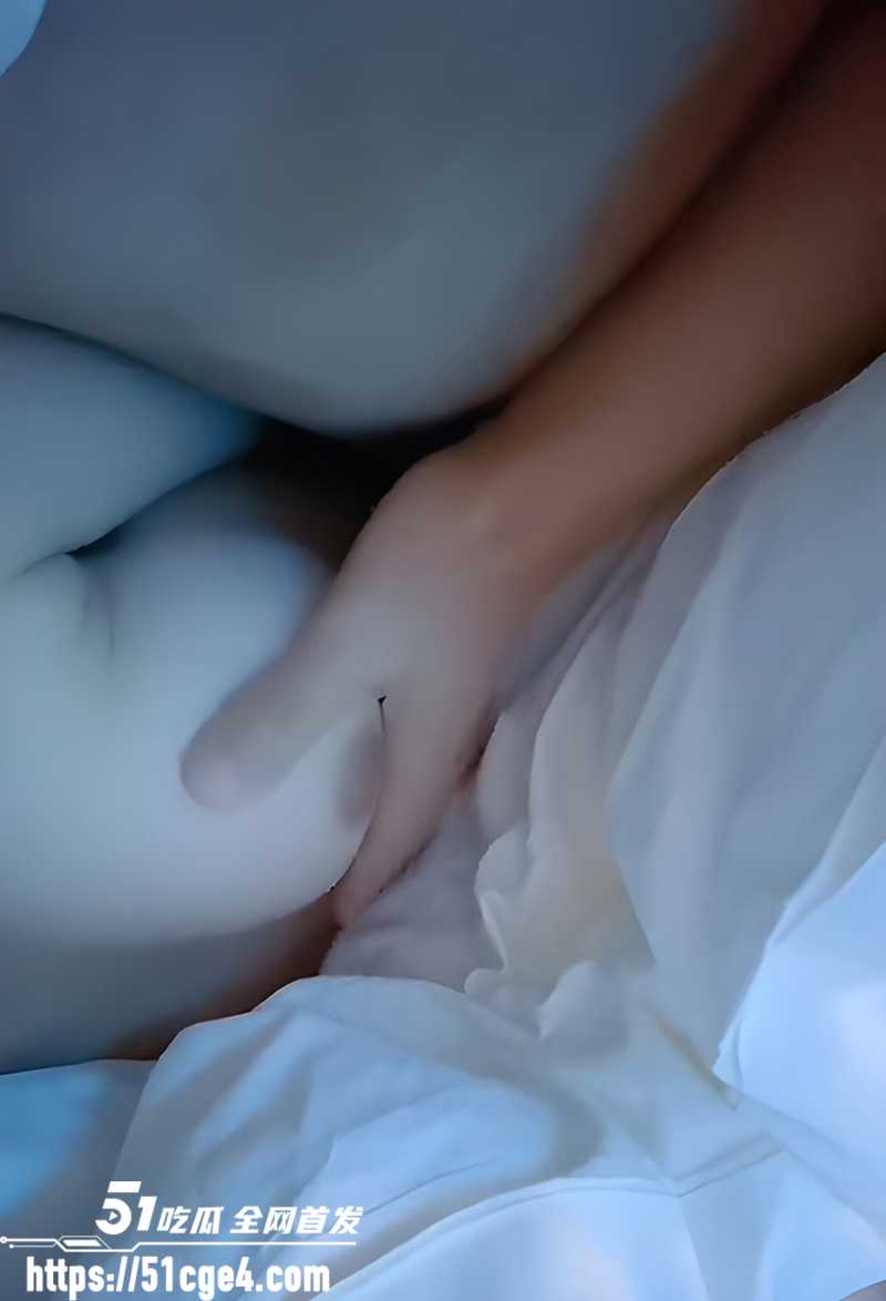 真是原创乱伦亲之女 3 拷贝 真是原创乱伦亲之女 3 拷贝