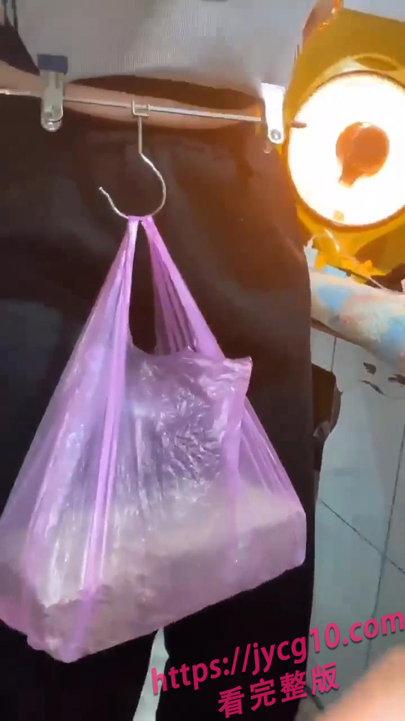 猎奇夫妻情趣挑战曝光！另类玩法 方言互动全程爆笑 配图4