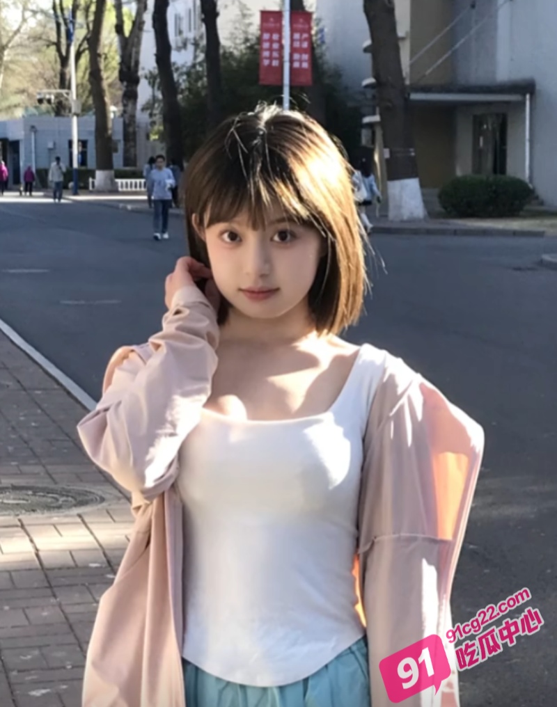 纯情萝莉夏希醬 被大叔拷起来操 表情很难受又享受！