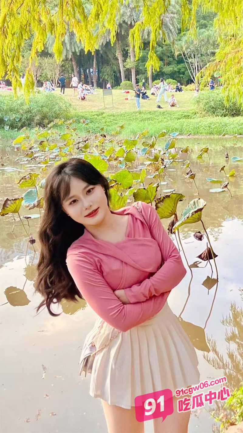 专攻良家探花体验 勾搭江西碧玉美少妇柯涵 先接吻缠绵舔逼 操一半不让搞了！ 配图3